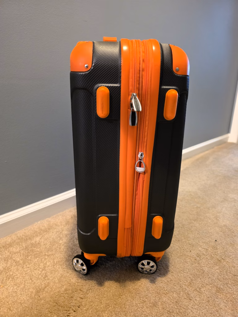 Rockland Carry On Travel Suitcase Bag