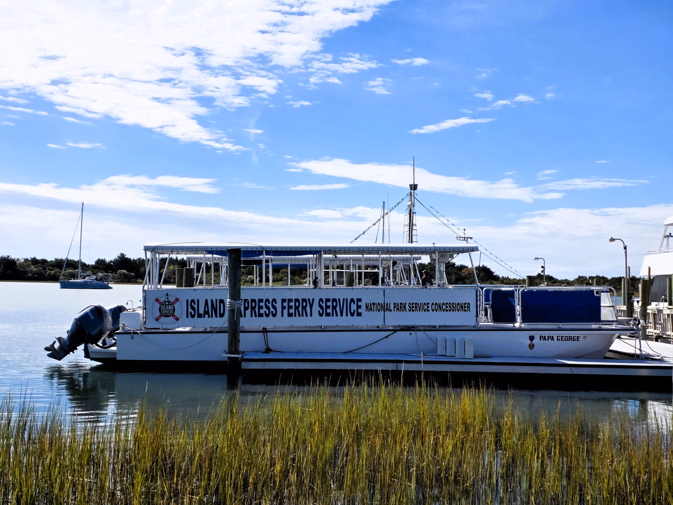 island-express-ferry-boat-sitting-on-dock-at-beaufort-nc