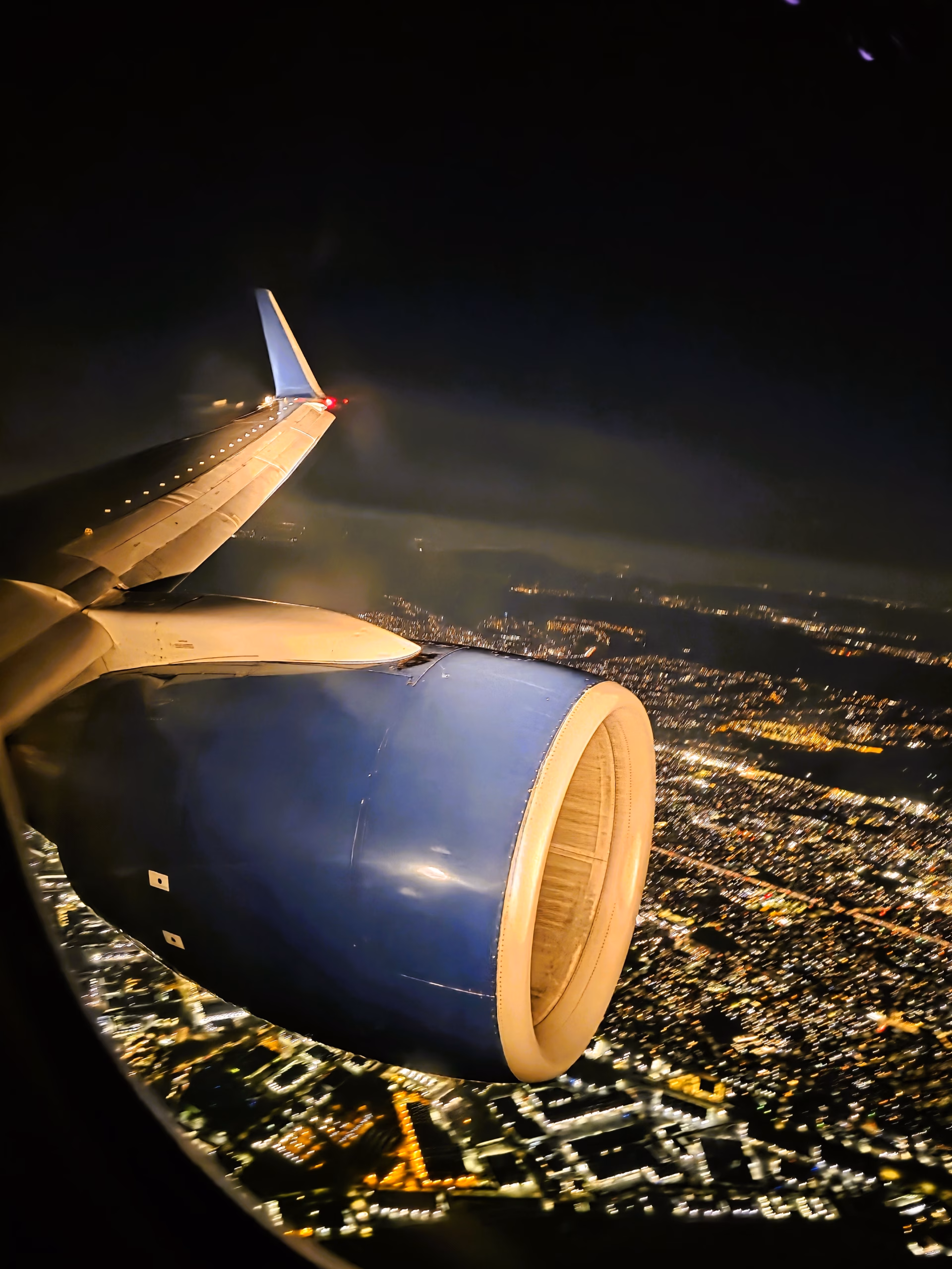 airplane-wing-from-air-night-shot-from-window